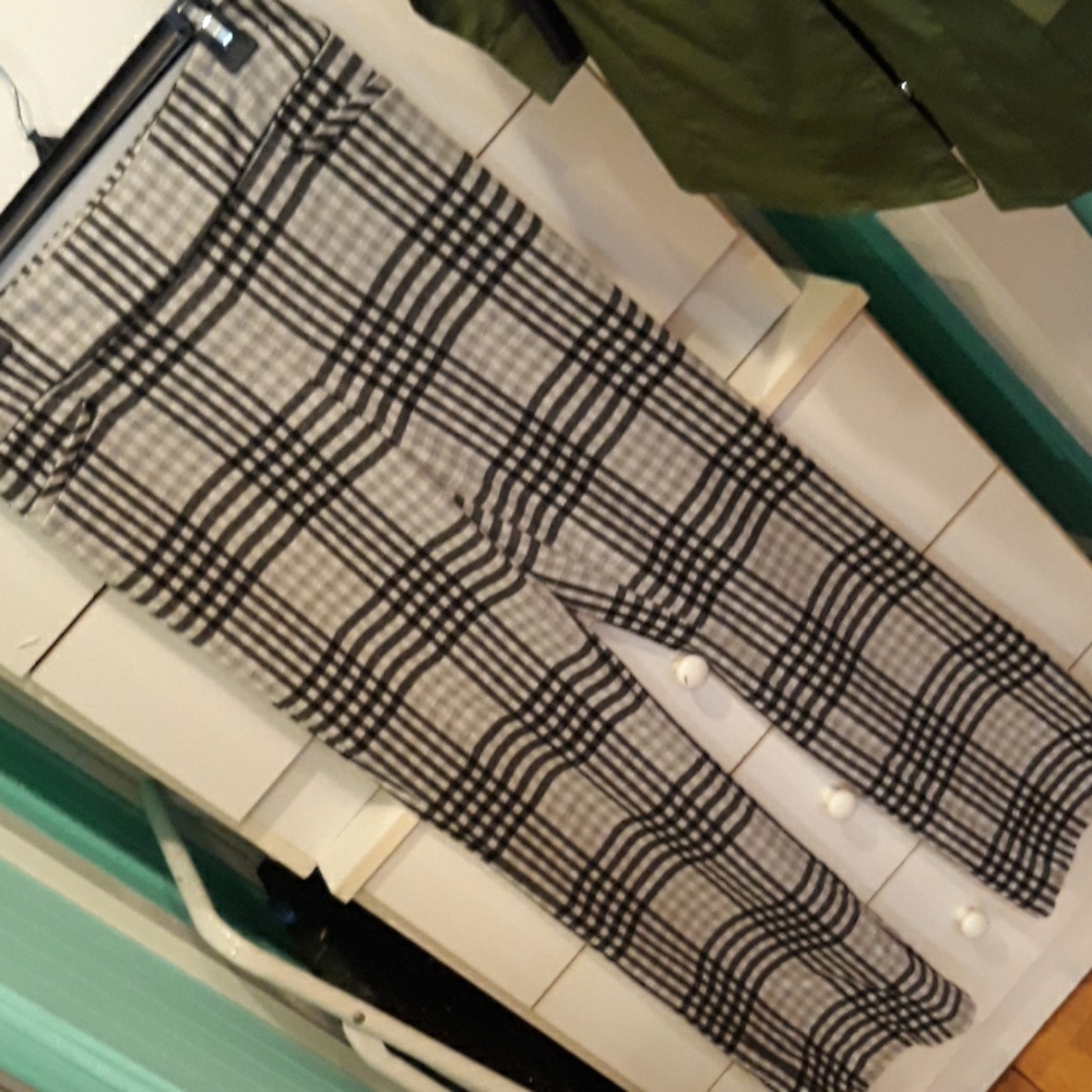 Ladies pants